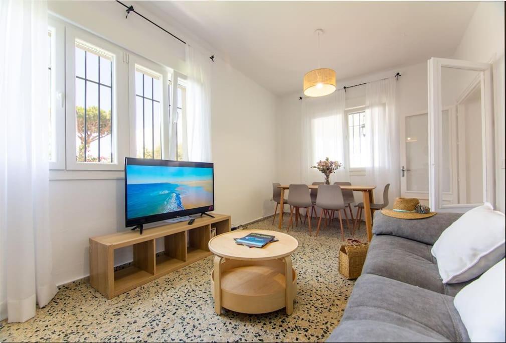 Вилла Casa De Meca, A 100M De La Playa Лос-Каньос-де-Мека Экстерьер фото