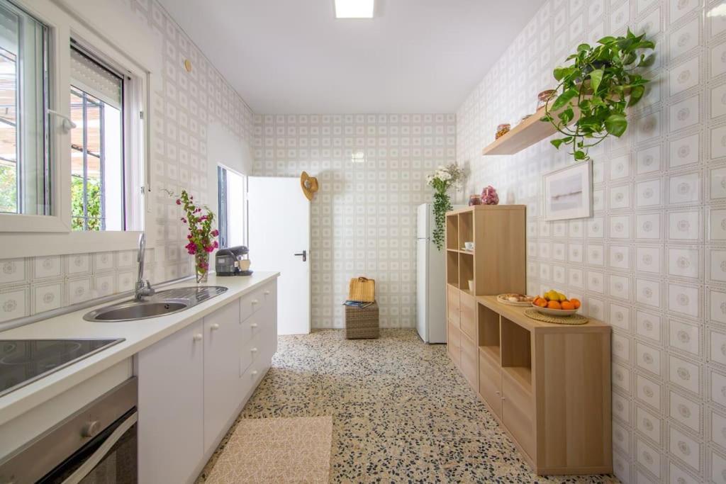 Вилла Casa De Meca, A 100M De La Playa Лос-Каньос-де-Мека Экстерьер фото